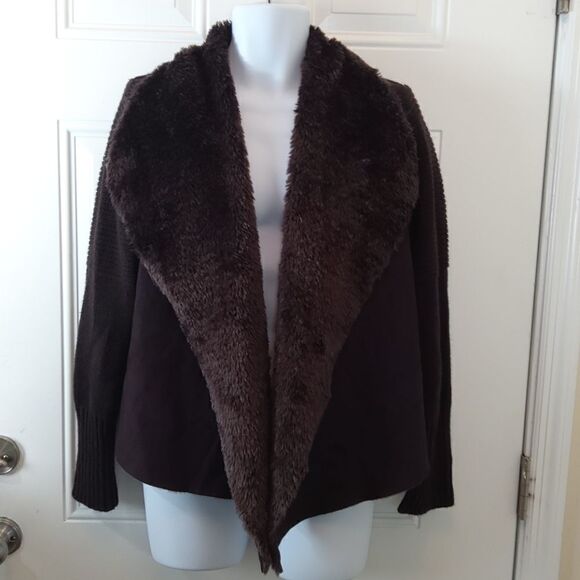 Chelsea & Theodore Brown faux fur & suede sweater - Picture 1 of 10
